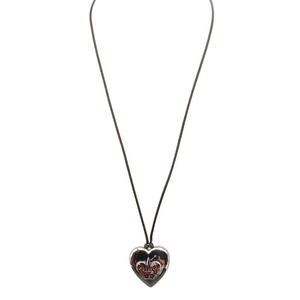 Vintage Avon Outspoken by Fergie Silver Heart Fleur De Lis Solid Perfume Locket